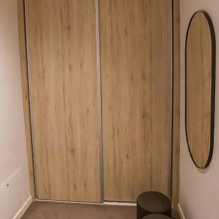 Five-o-six Apartment, Zupa-kopaonik