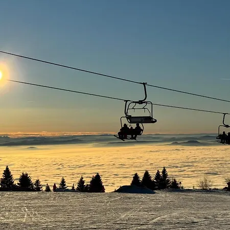 Five-o-six Apartment, Zupa-kopaonik * קופאוניק